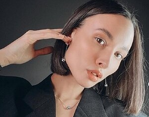 Ваш діловий стиль - елегантність у деталях!